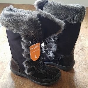 Winter boots